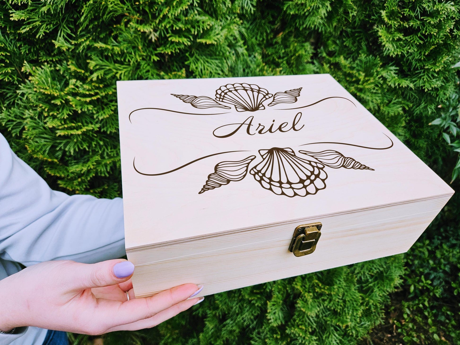 Personalized Seashell Wooden Keepsake Box: Beach Lover Treasure Box