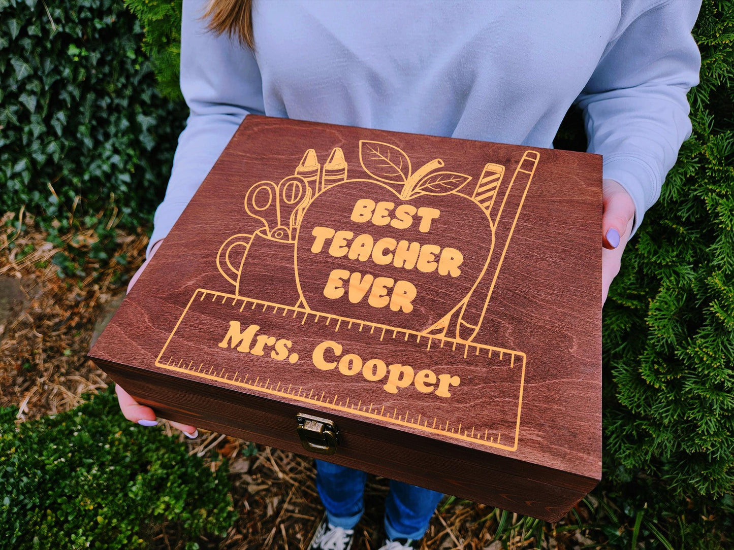 Personalized Teacher Gift Box, Best Teacher Ever Wood Box, Custom Teacher Appreciation Gift, End of Year Teacher Gift, Name Engraved Box