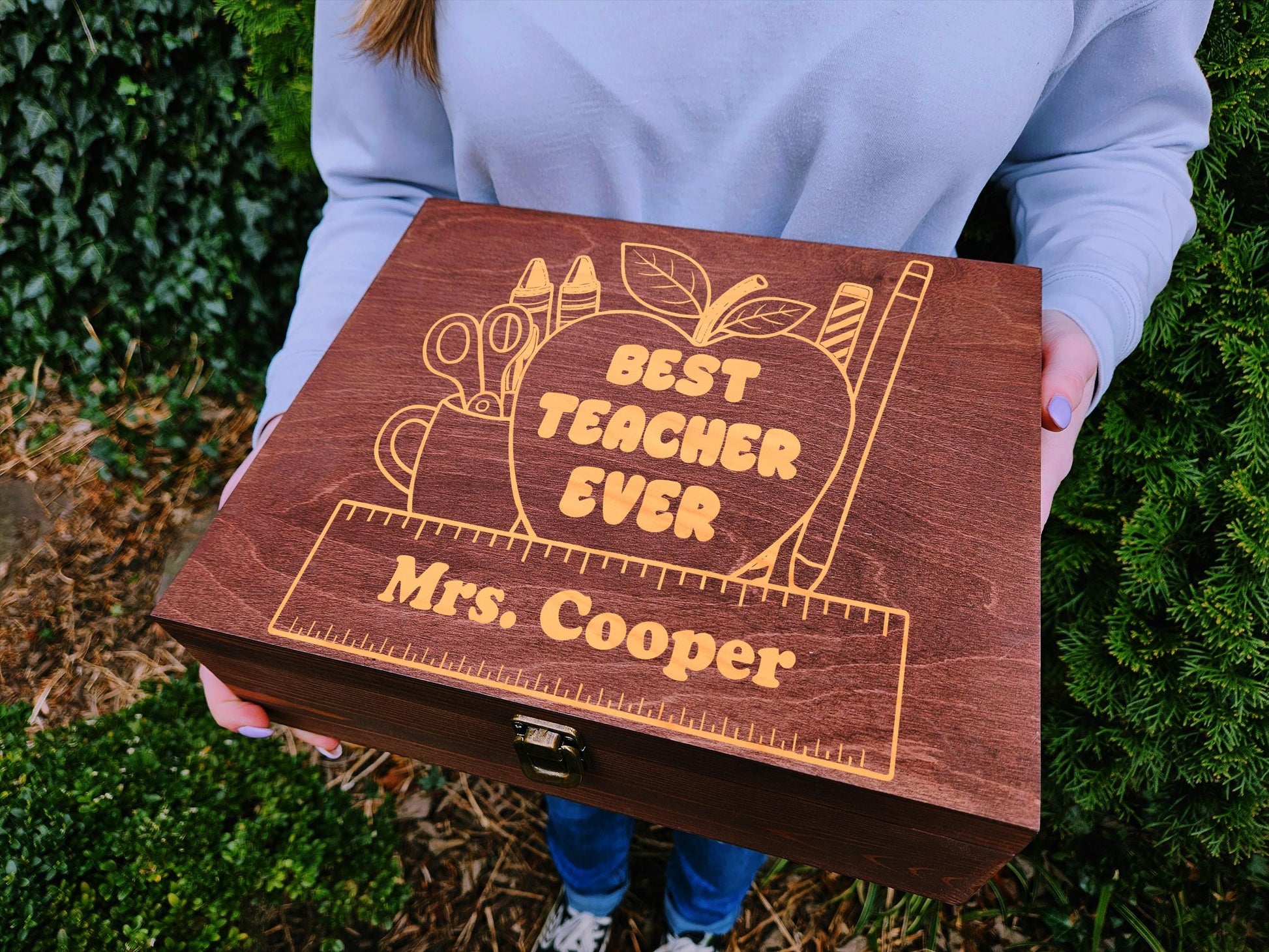 Personalized Teacher Gift Box, Best Teacher Ever Wood Box, Custom Teacher Appreciation Gift, End of Year Teacher Gift, Name Engraved Box